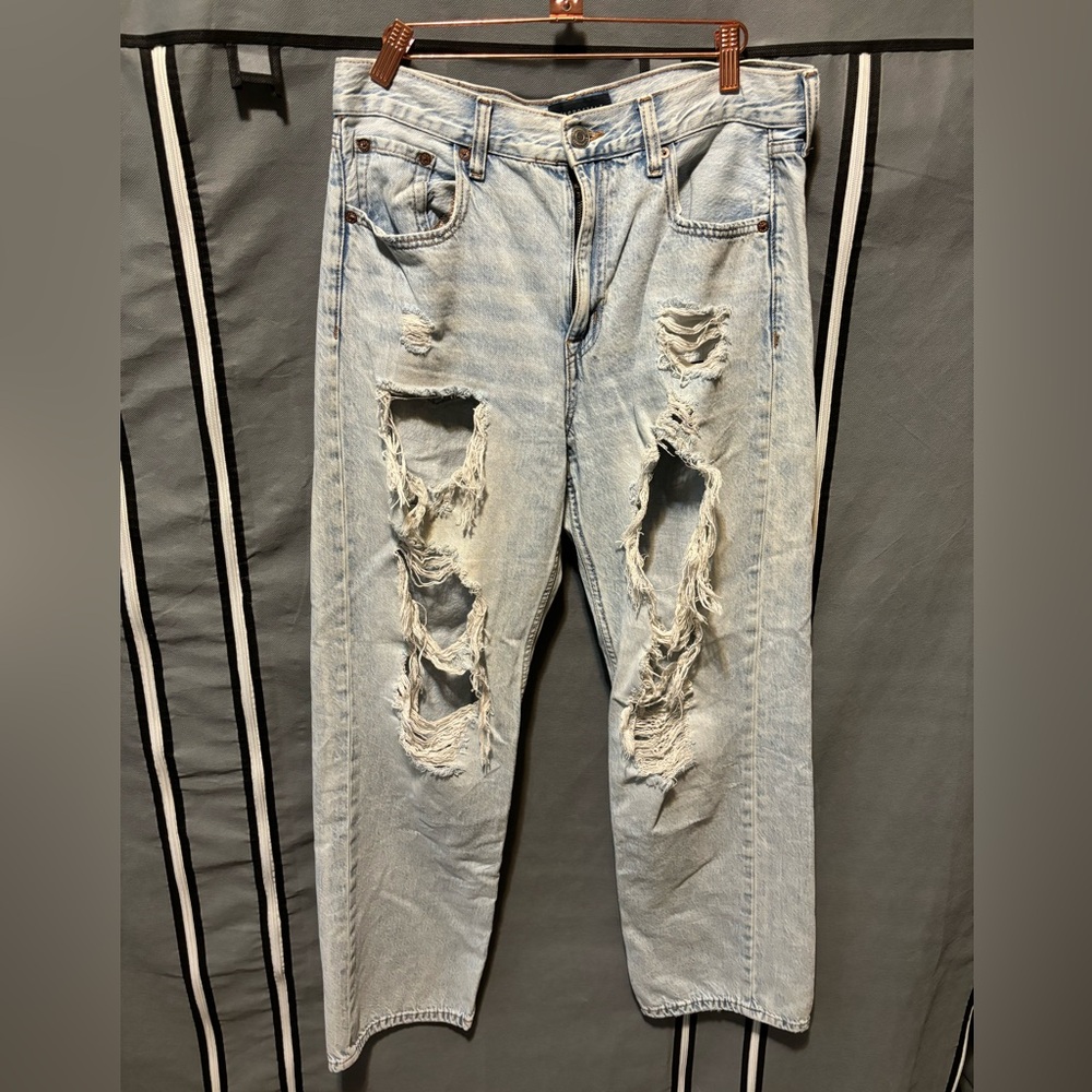 Aero 90’s Baggy Jeans🩵